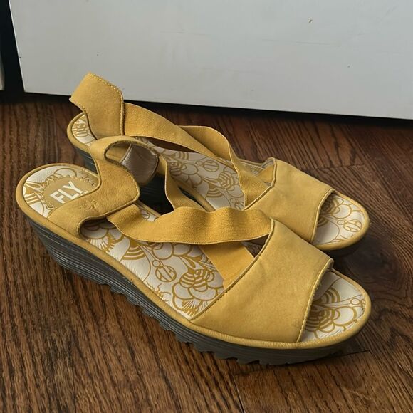 Fly London Yellow Leather Sandals Size 10.5 - Picture 1 of 7